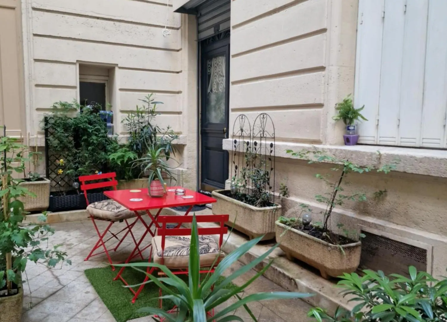 Studio De Charme Paris Champs Elysees